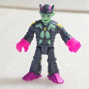 Fisher-Price Imaginext Space Alien Warrior Soldier Pink Green Gray Figure 3"